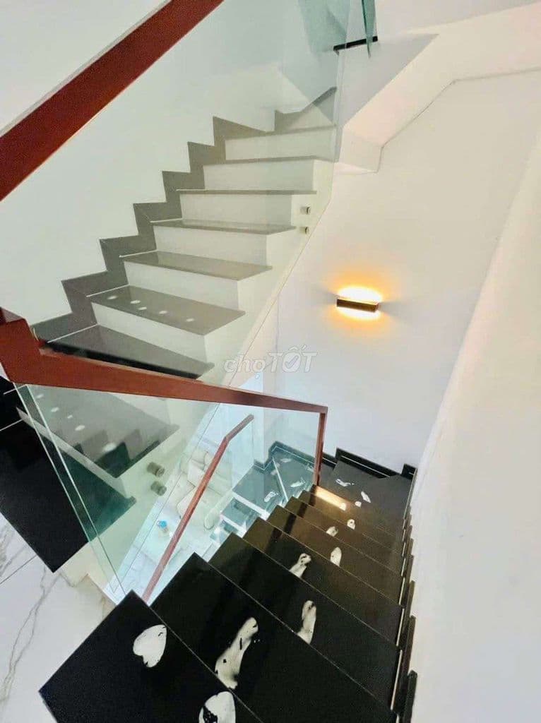**NHÀ ĐẸP_HxH_CÁCH MT Đ. LÊ VĂN QUỚI KHOẢNG 150M_GẦN NGÃ TƯ 4 XÃ** - Ảnh 3