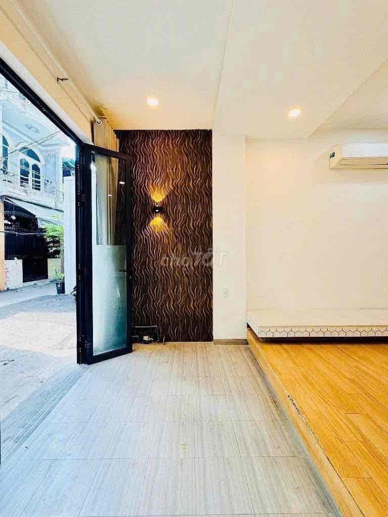 Nhà 3 Tầng mới 4pn, ngay DH CN4 - Chợ GVap, giá chỉ nhỉnh 5ty - Ảnh 3