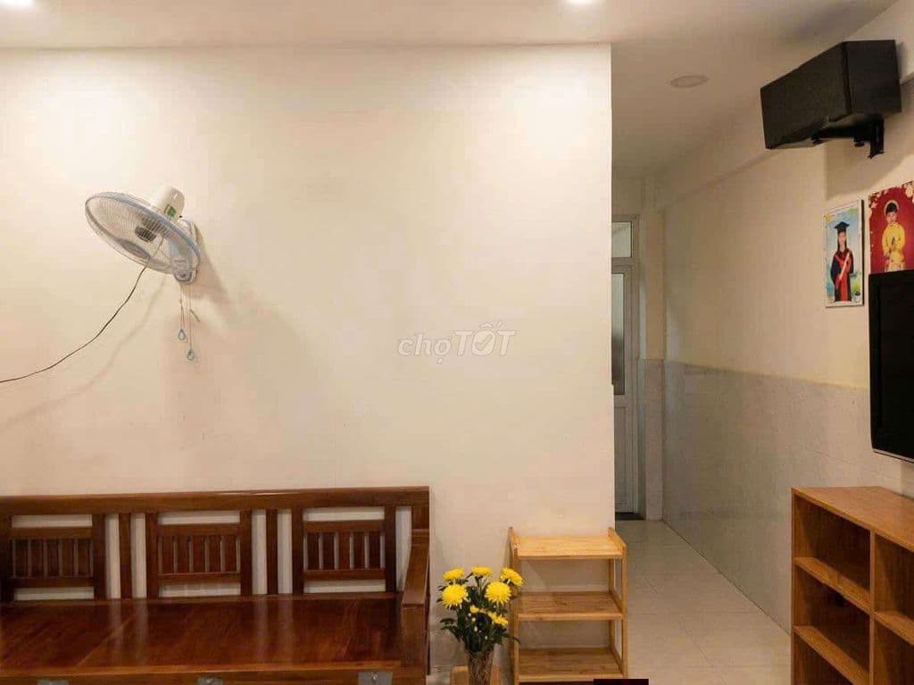 CHỈ 2.7 TỶ CC TẦNG TRỆT, ĐƯỜNG NGÔ QUYỀN, Q5. DT 50m2, NHÀ MỚI, SHR. - Ảnh 3