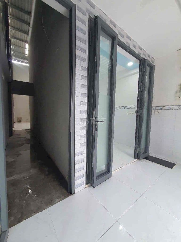 Bán nhà 2 tầng 56m2 mặt tiền Huỳnh Thị Hai - Ảnh 3