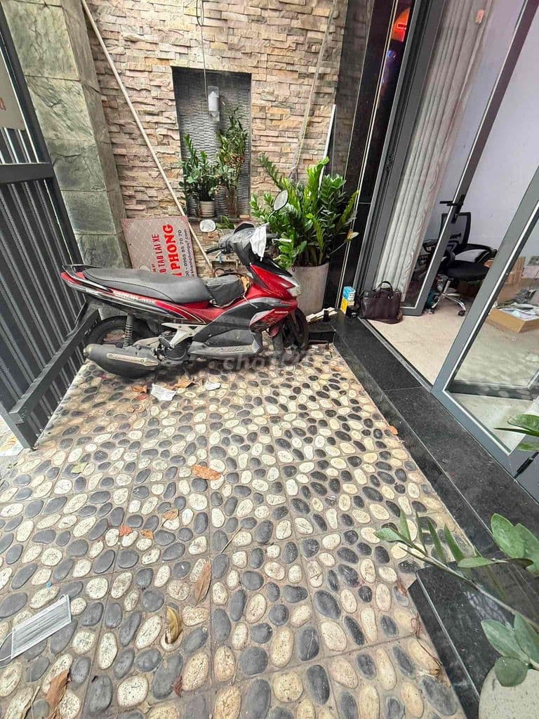 Bán nhà 5 tầng mặt tiền đường số Lâm Văn Bền Q7 giá rẻ chi 14.5 tỷ !! - Ảnh 2