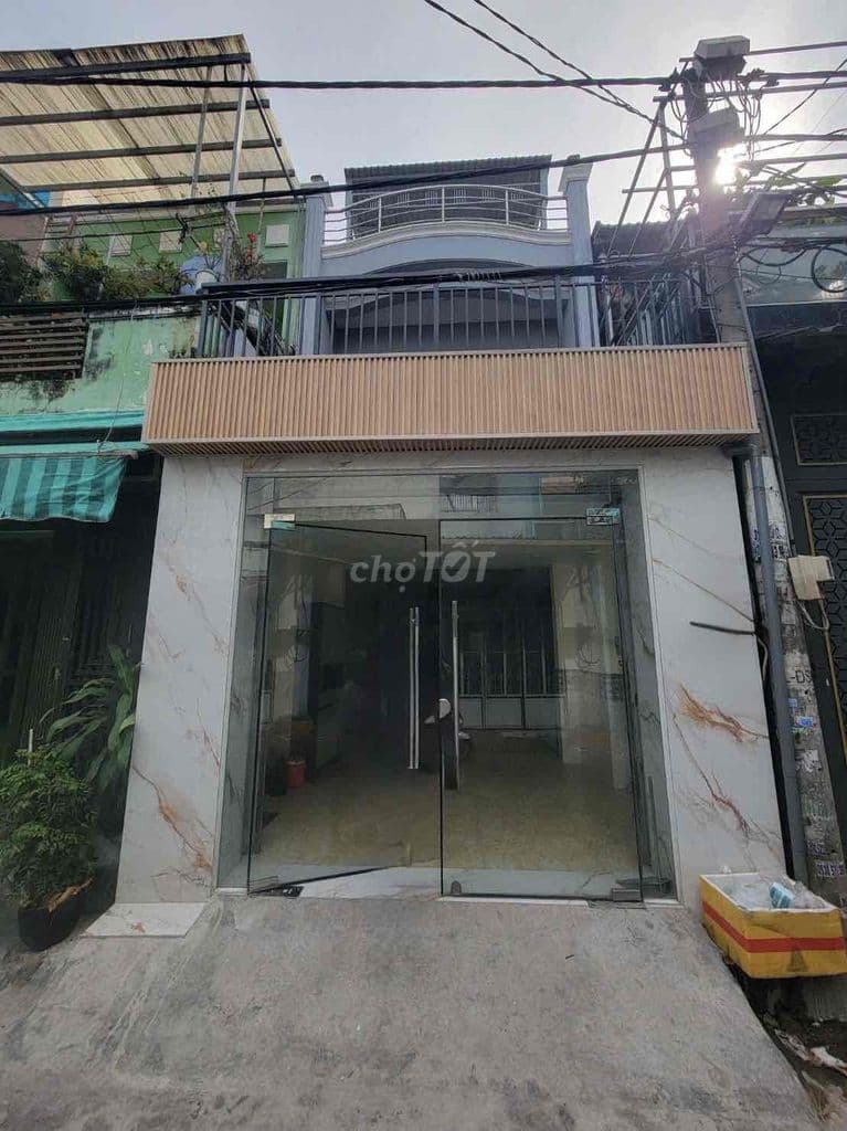 mặt tiền đường số 10, Lê Văn Quới vào, dt: 4x17