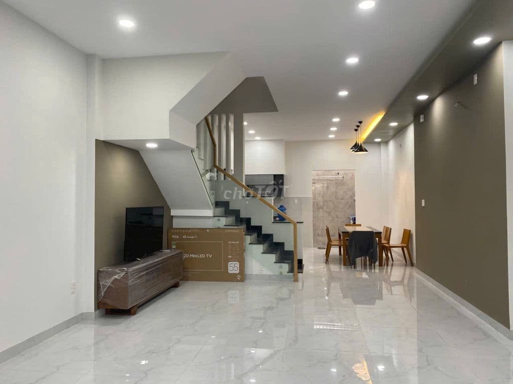 Nhà 2 lầu mái BTCT 5,1x15,8 đường nhựa 7m thông xẹc Đông Thạnh 4 - Ảnh 2