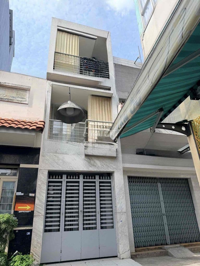 56m2! Chỉ 130tr/m2! Bán nhà 3 tầng HXH Lê Văn Sỹ, P12. Ngay Kỳ Đồng. - Ảnh 2