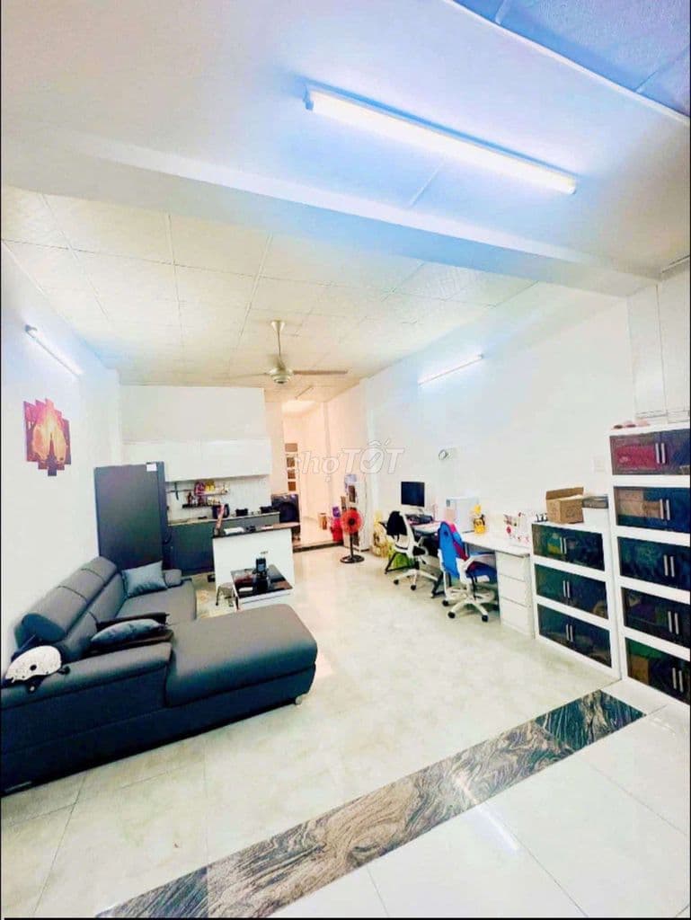 Nhà mặt tiền đường Nguyễn Thị Ri - Trung tâm thị trấn Hóc Môn. - Ảnh 2