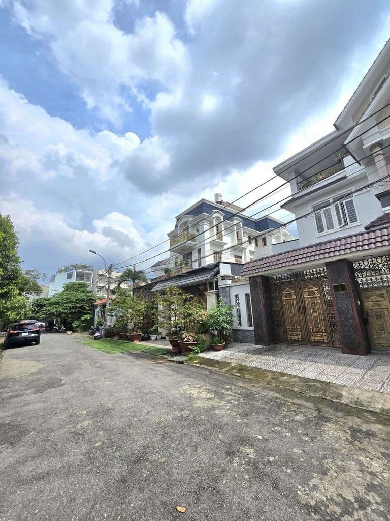 7,8 TỶ - NHÀ 80M2 - 2 PHÒNG NGỦ - CHỢ LINH TRUNG - Ảnh 2