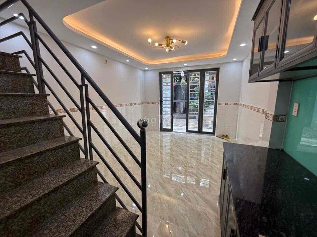 Bán nhà 2 tầng CN 43m2, 2pn hẻm đường Lê Văn Việt, TNPB Q9 - Ảnh 3