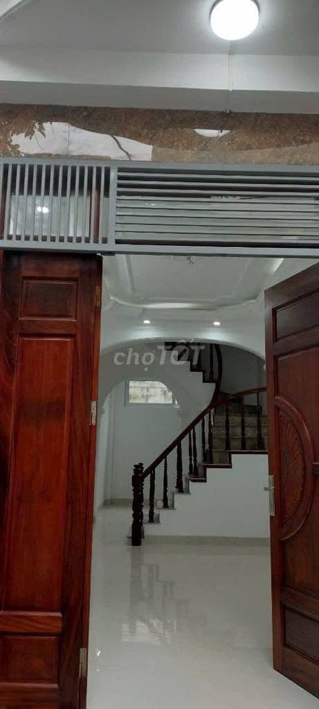 Bán nhà 36m² Phố Bằng Liệt, 4 tầng, 7.x Tỷ, có dòng tiền 14tr/tháng - Ảnh 2