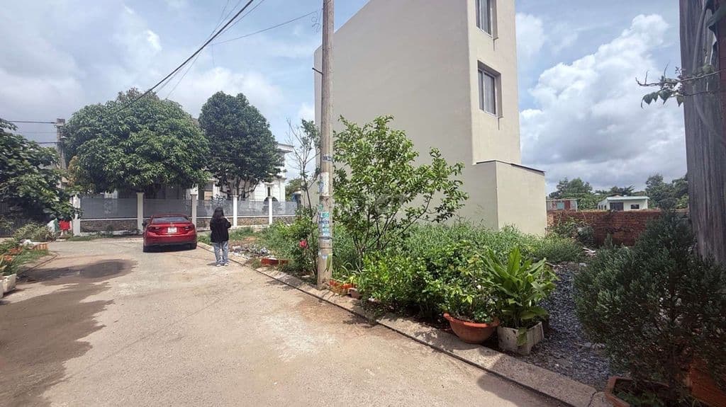 Hẻm ô tô, Nguyễn Duy Trinh, sát vành đai 3, lô 4x14m chỉ nhỉnh 3tỷ - Ảnh 2