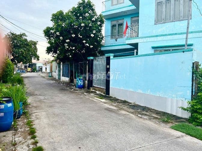 CHỉ 750 TRIỆU. SỞ HỮU 250m2 ĐẤT THỔ CƯ, SÁT BÊN CHỢ VIỆT KIỀU, SHR - Ảnh 2