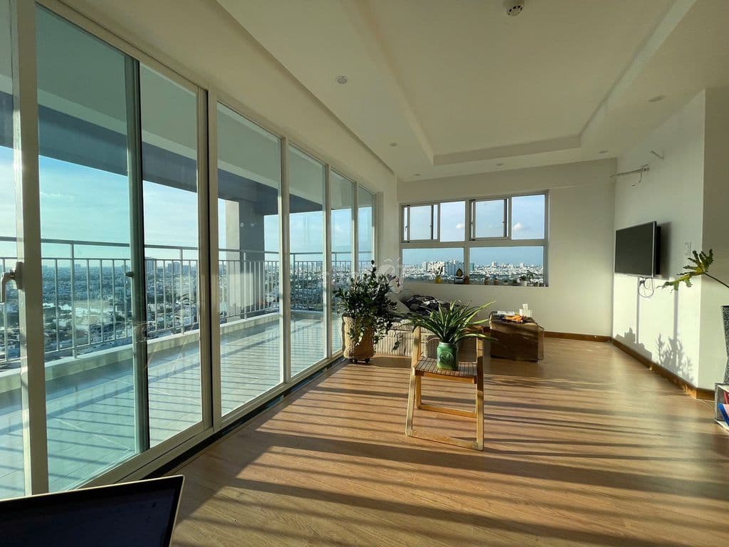 Cần bán căn hộ Penthouse Conic Riverside, 3PN, nhà hướng mát đón lộc