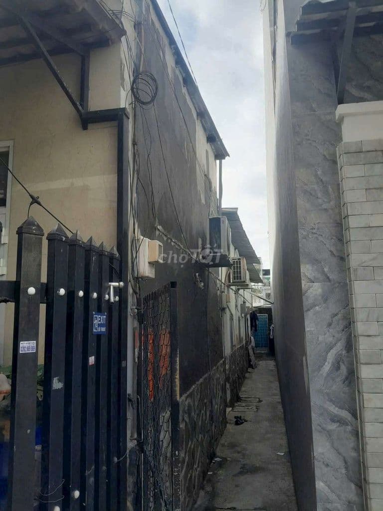 Cần bạn gầp nhà P.ĐHT .Q12 DT 5,2 x20 hẻm 4m cụt giá 5 tỷ 550 TL - Ảnh 3