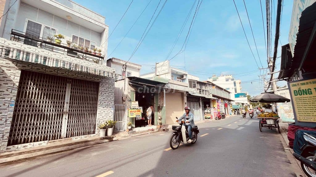 GIẢM MẠNH NHÀ MỚI 2TẦNG NGANG 5,4m-NGÃ TƯ TRUNG CHÁNH-NHÀ VĂN HOÁ - Ảnh 2