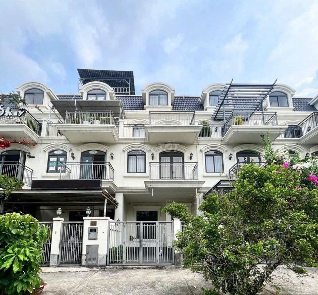 Lakeview City đường lớn 25m, 5x20, 1 trệt 3 lầu, NT cơ bản, Giá 27tr.