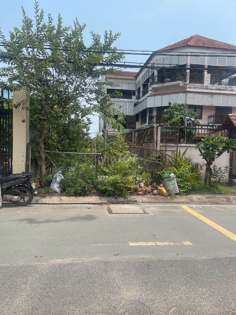 mặt tiền Tân Hiệp,Hóc Môn,166m,full thổ, xe tải tránh,chỉ 4.5 tỷ.