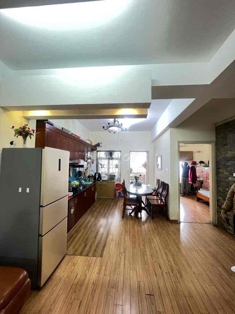 GIA MÓT! 5 tỷ tí ti như tập thể. Chung cư Định công 69m² thang máy vù - Ảnh 2
