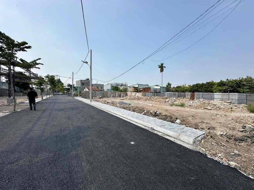 Đất Thổ Cư 4x18m. Hẻm 6M Nhựa. Xẹc ngắn. Xây Cao Tầng. Q12