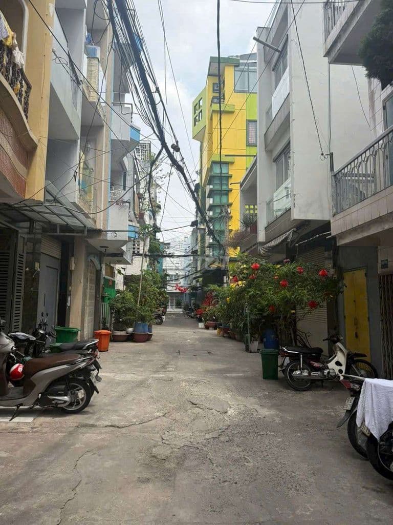 Siêu phẩm hxh 7m nguyễn tri phương, Q10 - 4 tầng - giá nhỉnh 8 tỷ