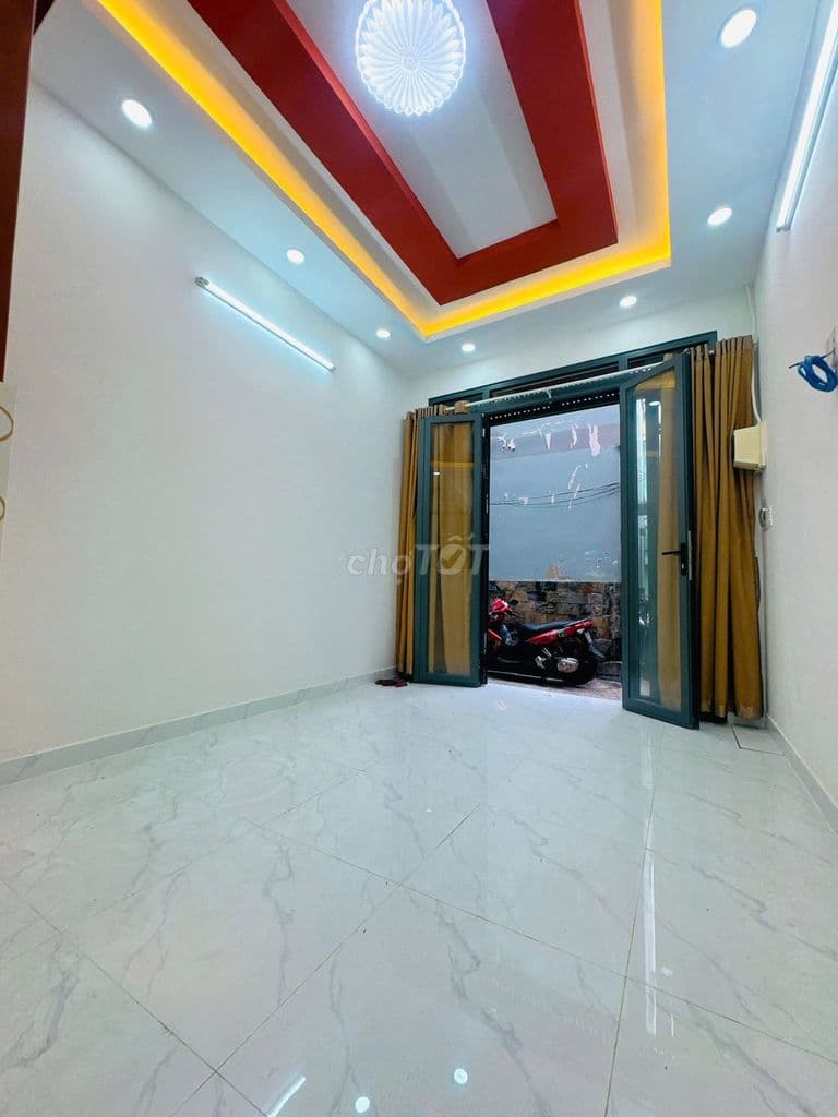 Nhà phố 3 lầu mới hẻm 154 Âu Dương Lân Q8, KDC hiện hữu, SHR vuông đẹp