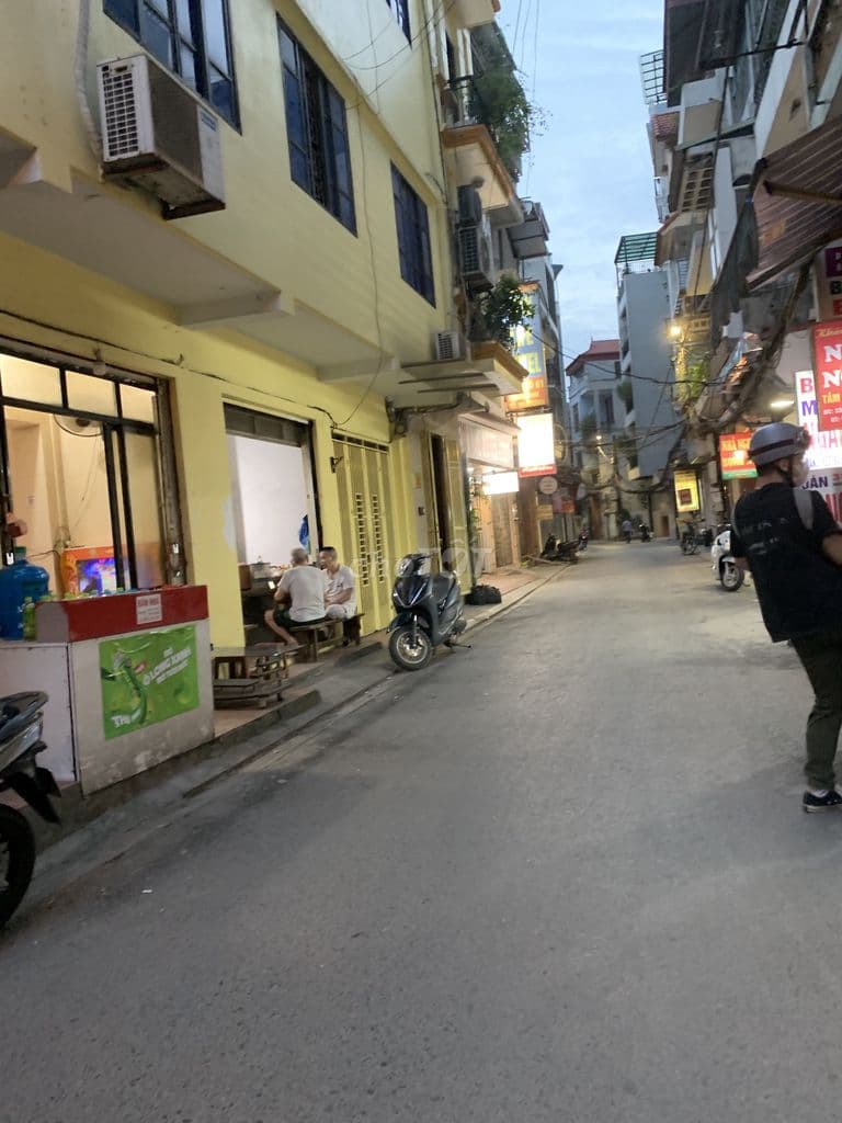 Nhà Trương Định - Hoàng Mai, Mặt Ngõ 10m ra Phố.
