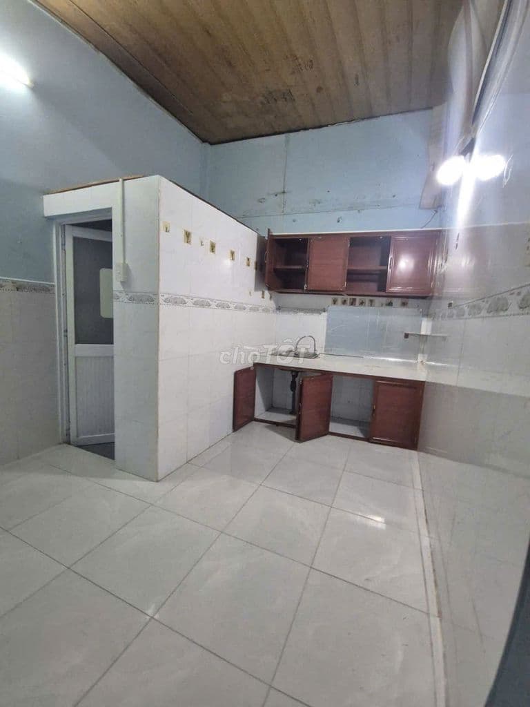 Bán nhà riêng 1/ Tô Hiệu, 5,5 tỷ, 55m2, 2PN, 2WC, pháp lý đầy đủ - Ảnh 2