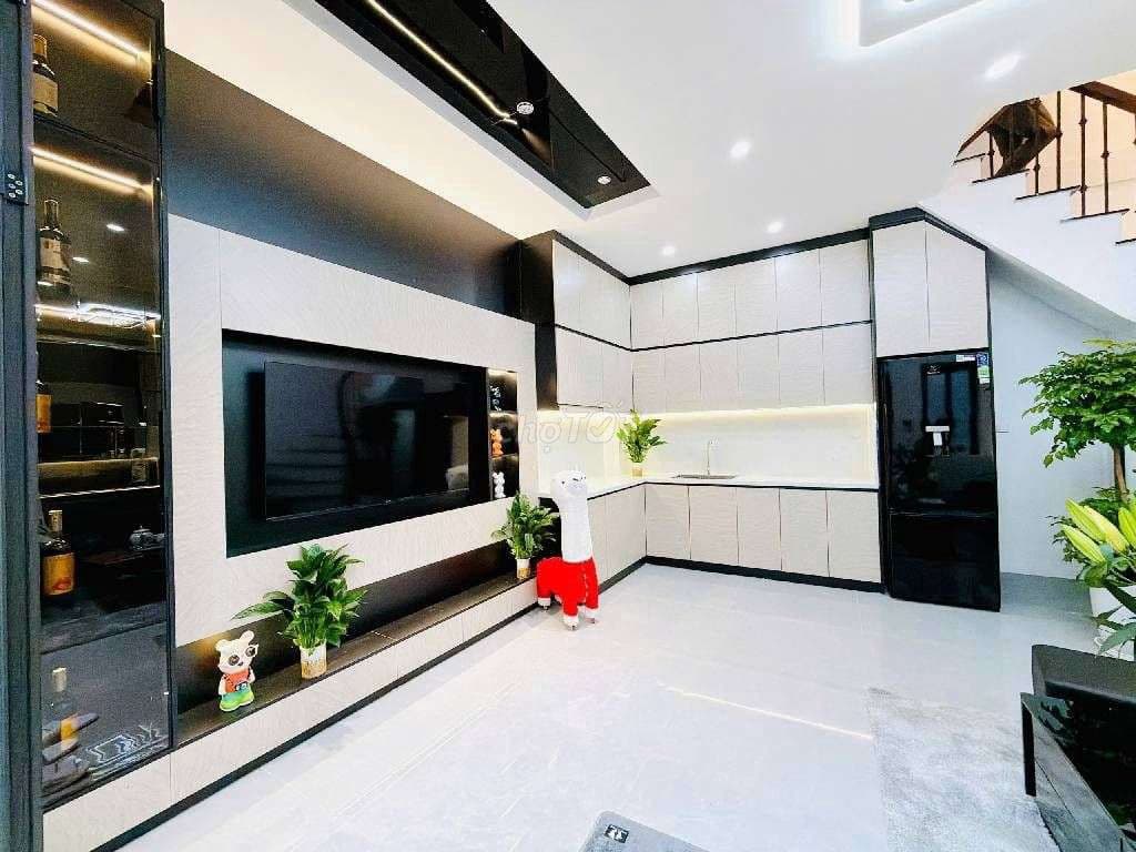 Nhà phố Minh Khai, mặt tiền 5m, 5 tầng chỉ 6.9 tỉ - Ảnh 2