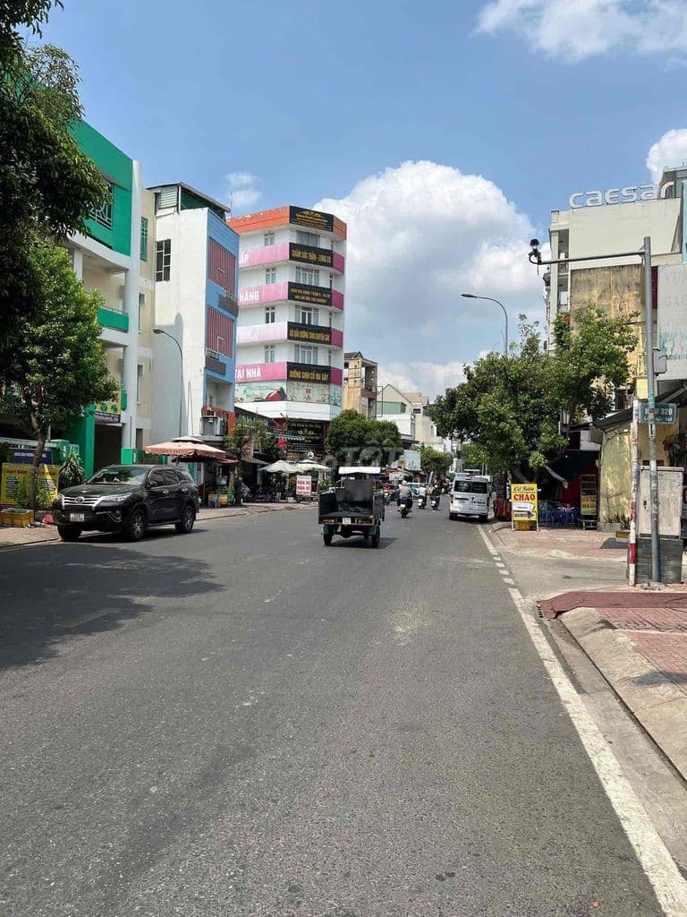 Nhà MTKD giá tốt gần Aeon Tân Phú - Ảnh 3