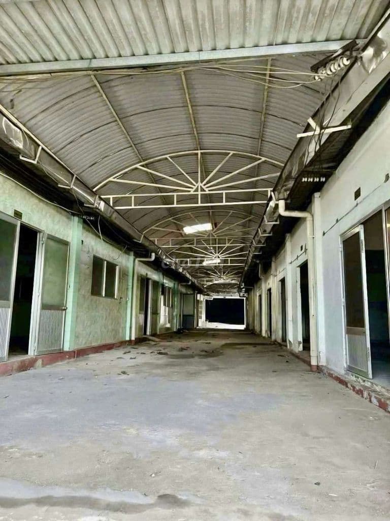 cần bán nhà xưởng