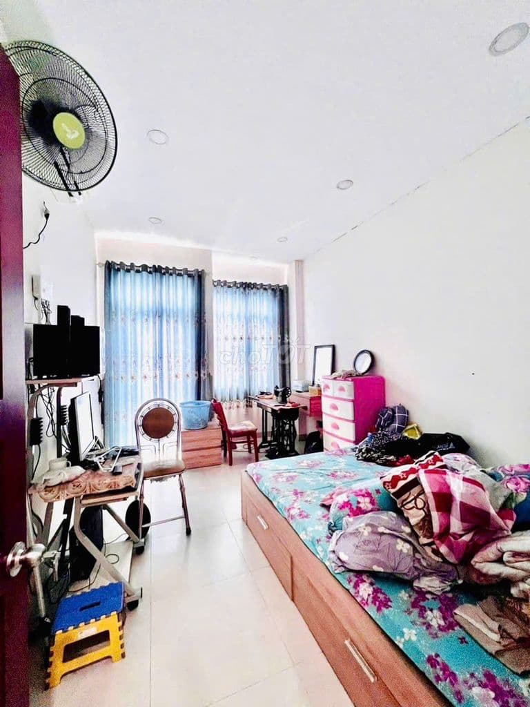 Hàng hiếm nhà 2 tầng 42m2 - Hẻm xe hơi 7 chỗ ngay trường ĐH Hutech - Ảnh 3