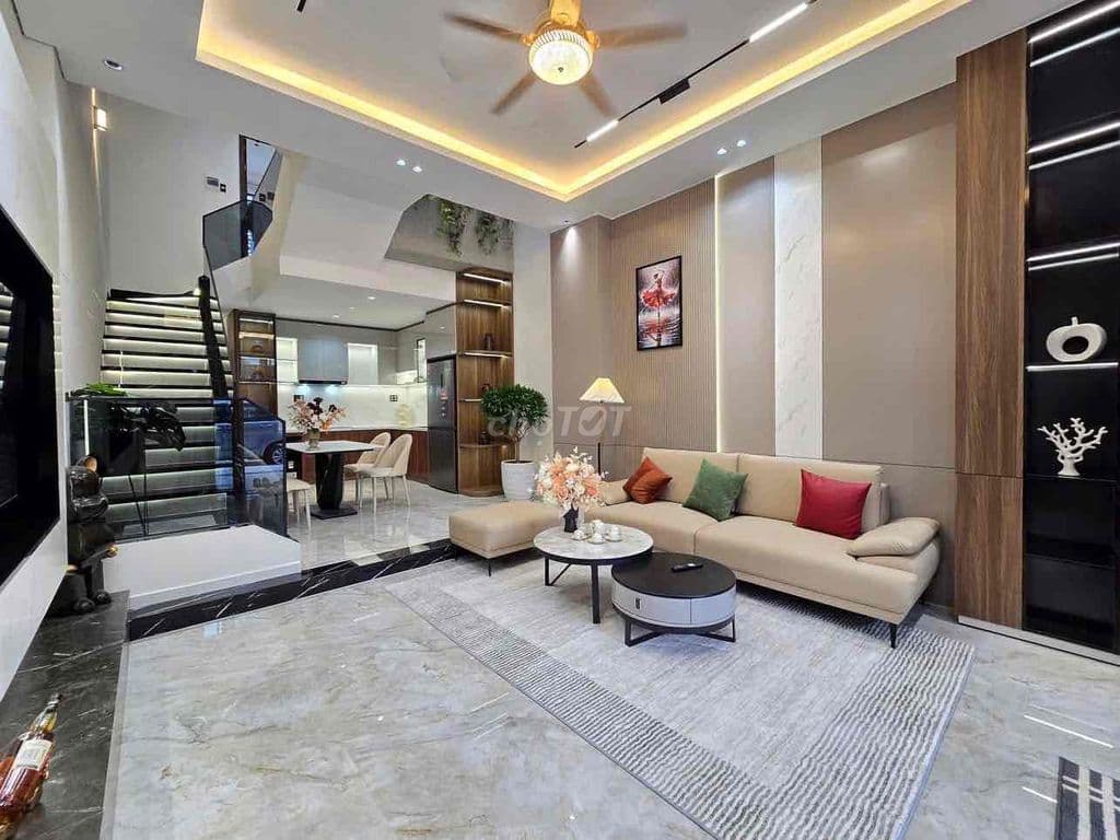 Đập hộp Bùi Xương Trạch, ngõ thông, gần phố, không QH, DT 40m2*5T