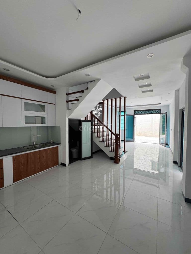 BÁN NHÀ ĐẠI THÀNH, QUỐC OAI 🏠 - 105M2 - XÂY 4 TẦNG - Ô TÔ ĐỖ CỬA - Ảnh 3