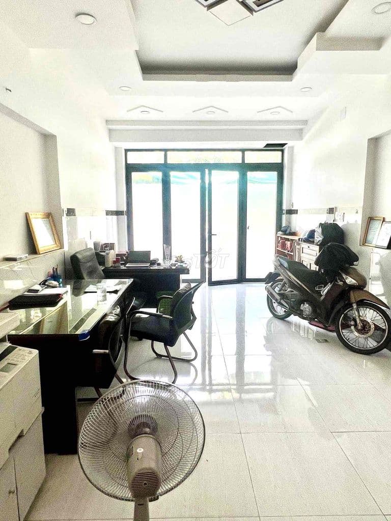Nhà đẹp giá rẻ 50m2 Làng Tăng Phú 2 tầng BTCT ở ngay chỉ 6.5 tỷ