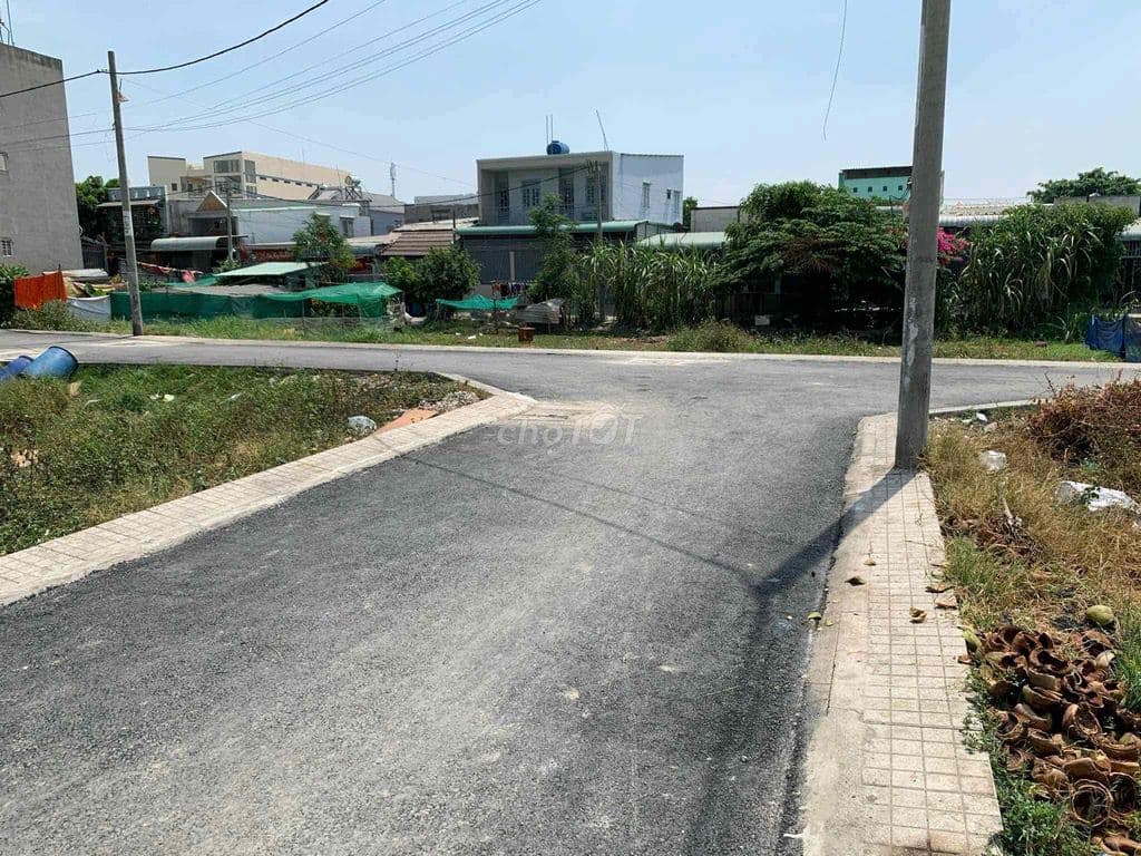 bán lô đất full thổ 98m góc 2 mặt tiền đường giá 4,5tỷ tl - Ảnh 2