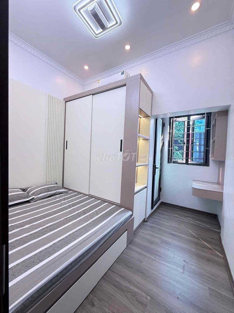 Chính chủ 100% bán nhà Kim Mã, nhà mới y hình, đủ công năng sử dụng - Ảnh 2