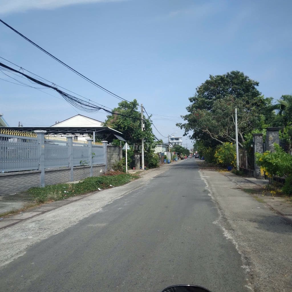 Tôi cần bán đất ở đường Liêu Bình Hương Củ Chi 100m2 giá 1tỷ2 sổ riêng - Ảnh 2