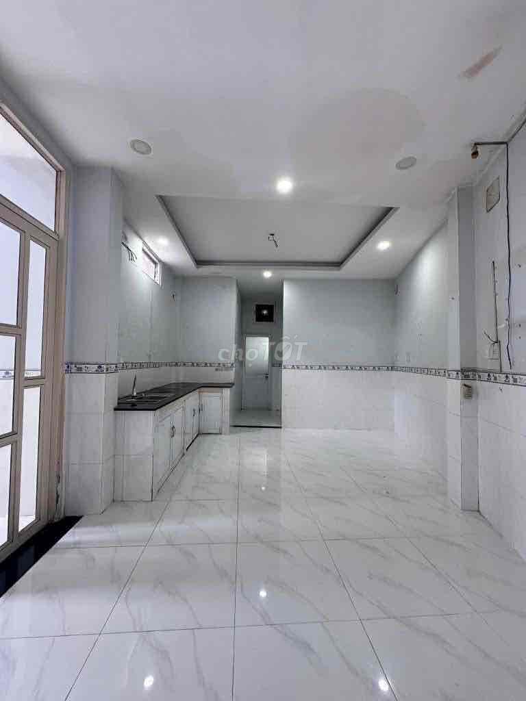 CHỈ 5.5 TỶ - 50M2 - KHU HOÀNG HOA THÁM, BÌNH THẠNH - 3 TẦNG - CHỈ 5,5