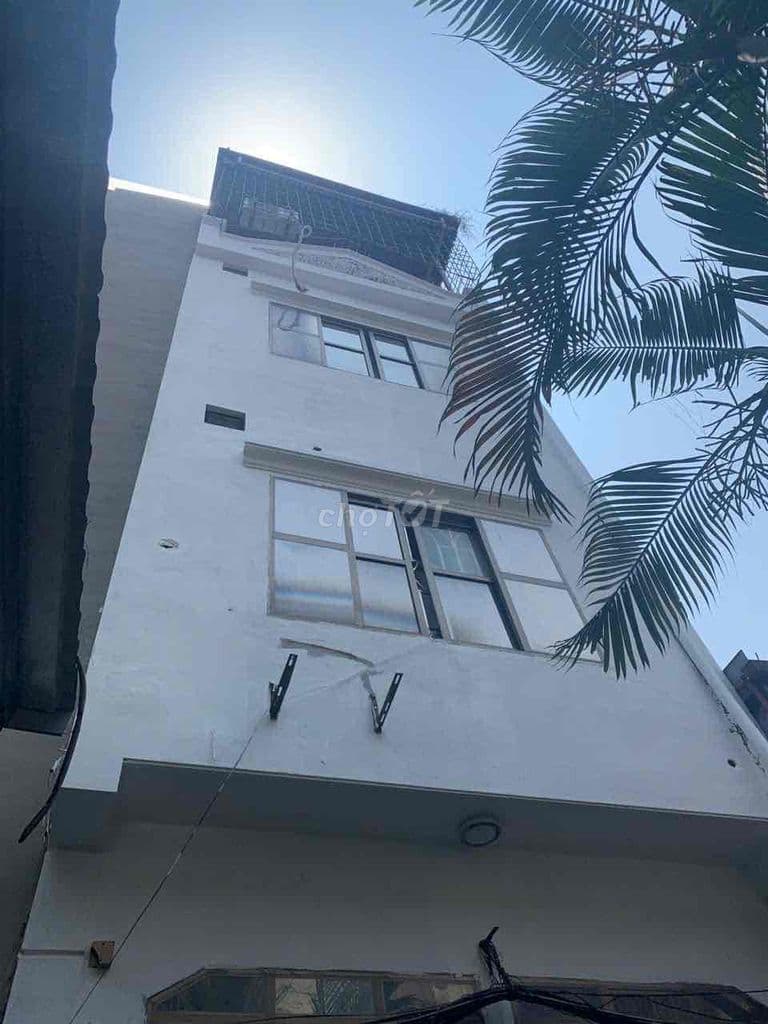 Nhà 4 tầng cách đầu ngõ 10m trương định, ngõ thông Nguyễn An Ninh