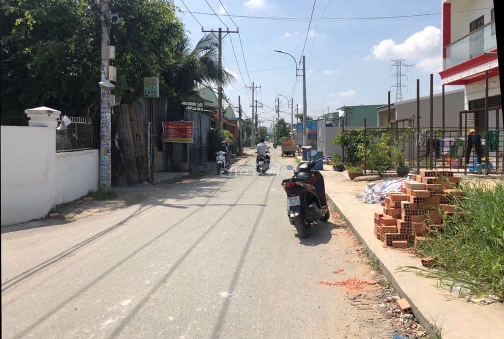Đất Mặt Tiền An Phú Đông 27,Dt 5x25,Chính Chủ