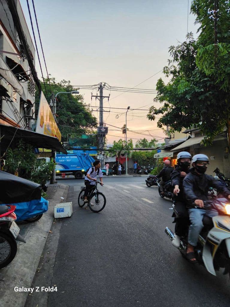 cần bán đât quận 7 p tân quy mt đường số mai văn vĩnh - Ảnh 2