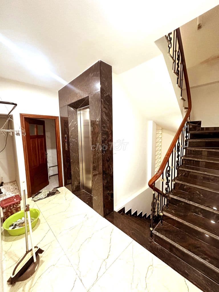 Bán nhà Đỗ Quang- KDT Trung Hòa- oto tránh- vỉa hè- 60MX6T. - Ảnh 3