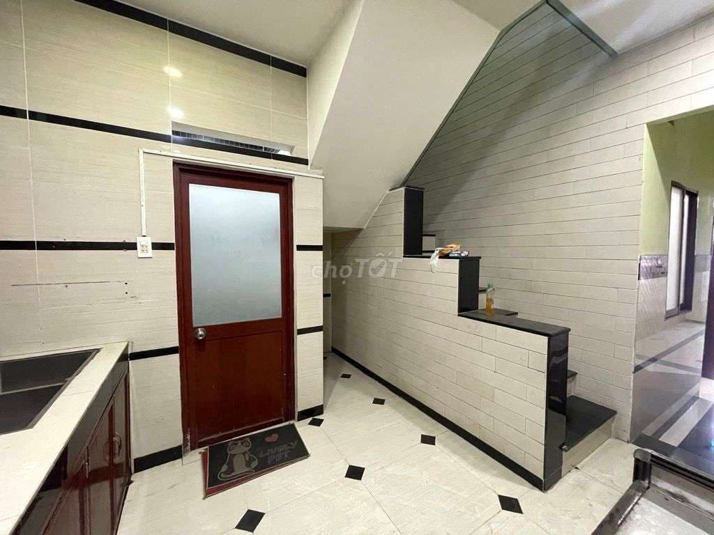 Bán nhà 2 tầng, gần Song Hành, Hẻm 6m, ngang 4, quận 12 - Ảnh 3