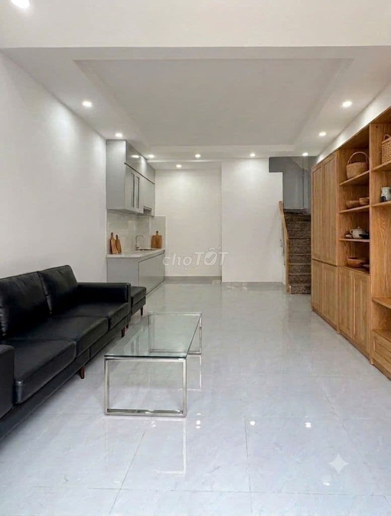 HẺM XE TẢI - Hơn 4 tỷ - Nhà đẹp thông ra Nguyễn Kiệm - Gò Vấp. - Ảnh 2