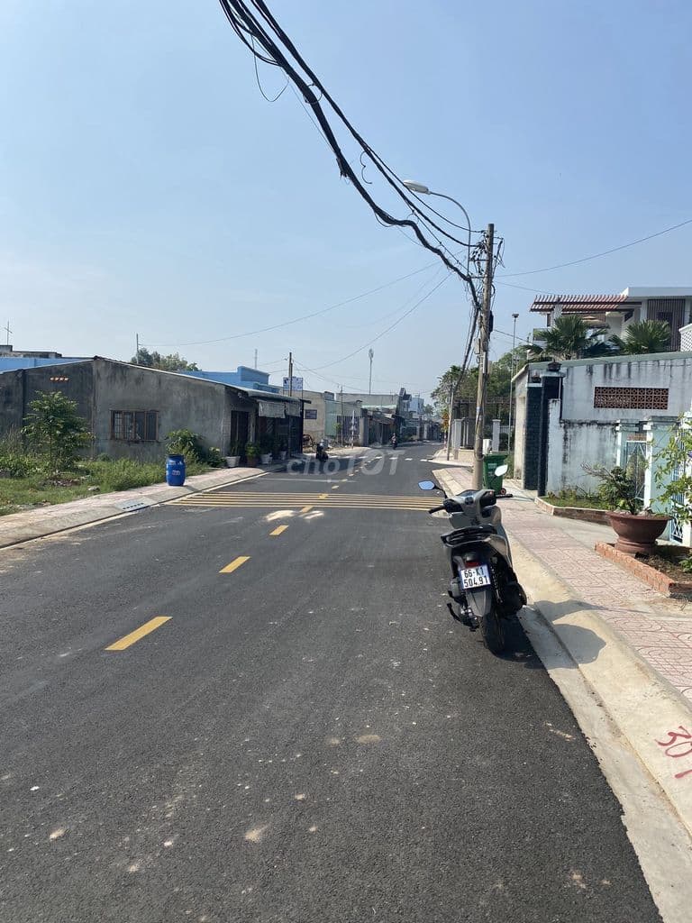 Bán đất SHR (5x17m Giá 1 Tỷ) đường Số 5 ngay Vinhome Sài Gòn Park - Ảnh 3