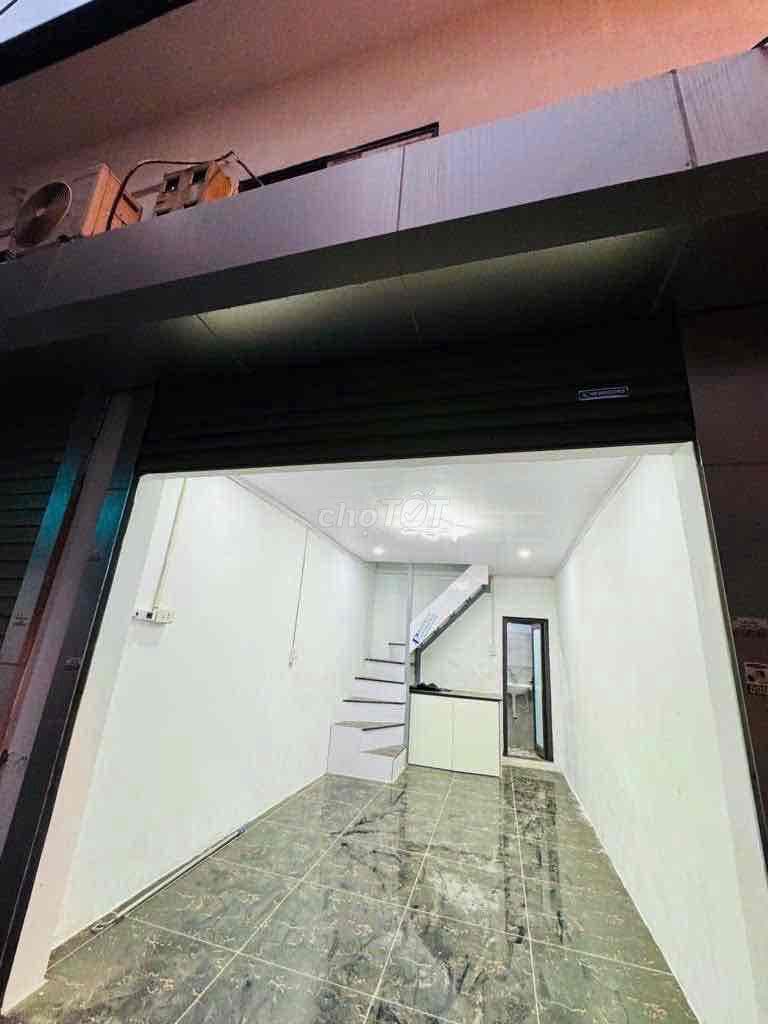 Bán nhà phố Lĩnh nam quận Hoàng mai Hà nội