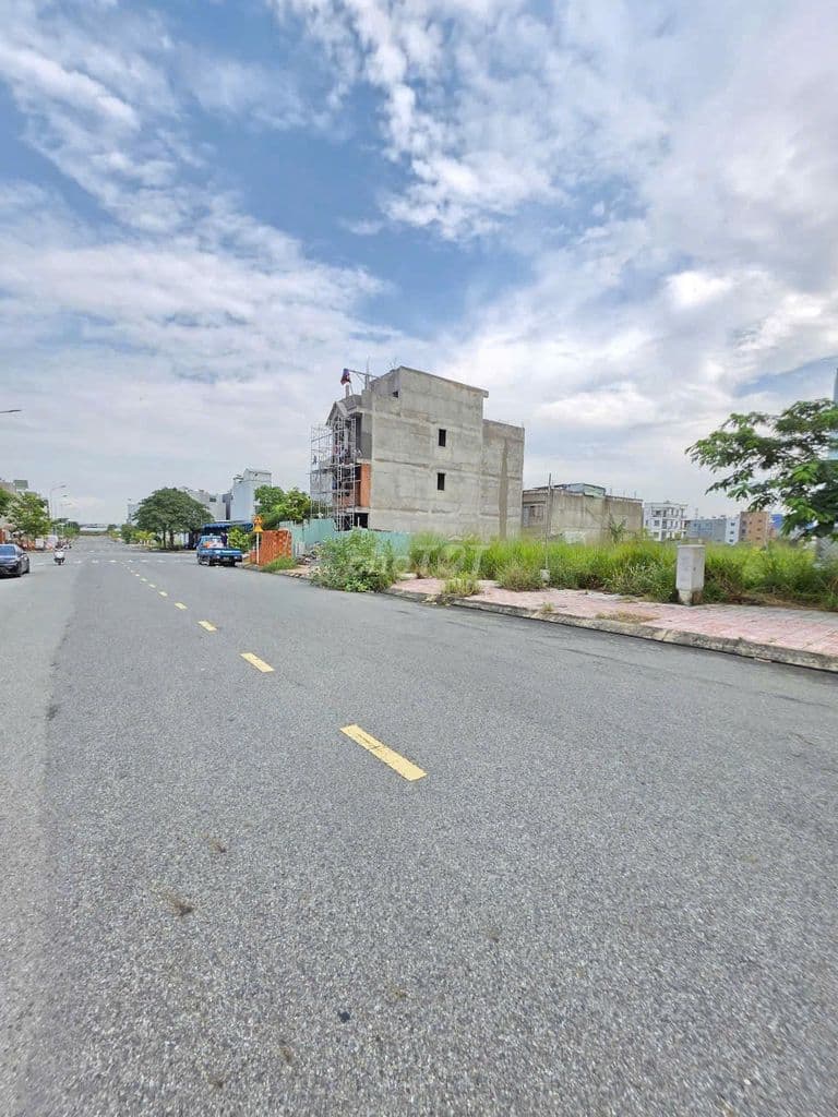 Em có lô đất cần thanh lý gấp có sổ hồng riêng