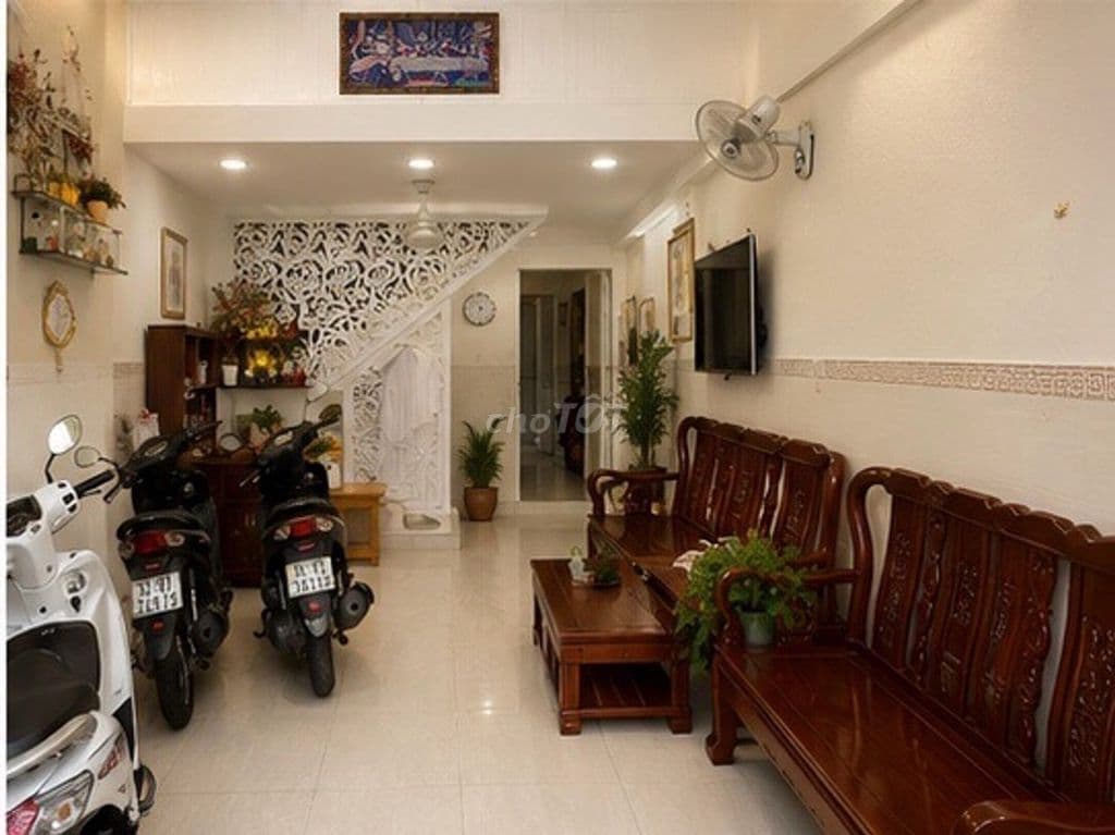 NHÀ TÂN PHÚ- 65M2 - NGAY TÂN SƠN NHÌ -6 PHÒNG NGỦ - 5.X T - Ảnh 2