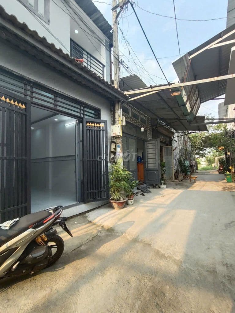 Bán nhà mới tân trang 4x11 3pn2wc đường Nguyễn Thị Trọn 1tỷ380 bớt lộc - Ảnh 2