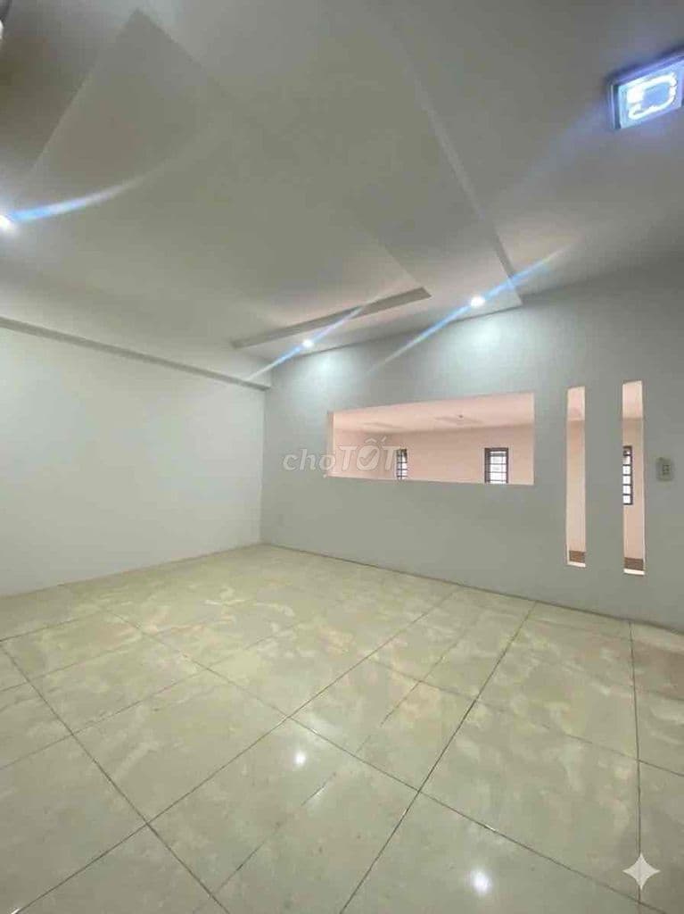 NHÀ SÁT MT ĐƯỜNG