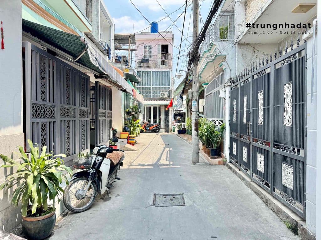 NHÀ 3 PHÒNG - SÂN PHƠI - SÂN THƯỢNG - NGAY CHỢ THẠNH XUÂN - Ảnh 2