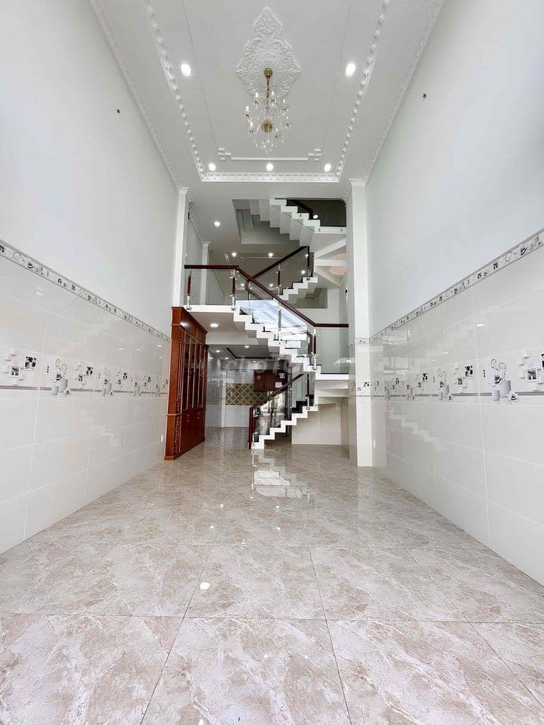 👉Mặt Tiền Đường xe hơi 8m Thông - Nhà Đúc 5 Tầng - DT: 4x15 (60m2), cạ - Ảnh 2